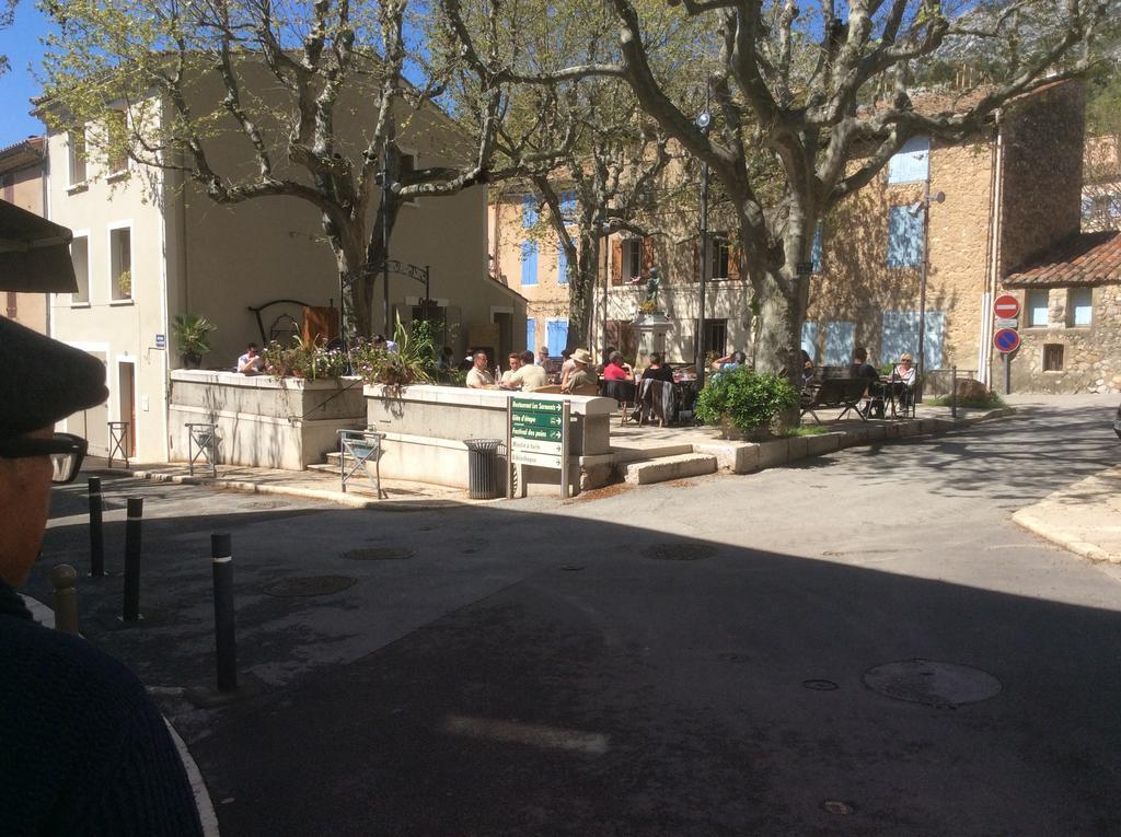 Lou Ribas Apartment Puyloubier Екстериор снимка