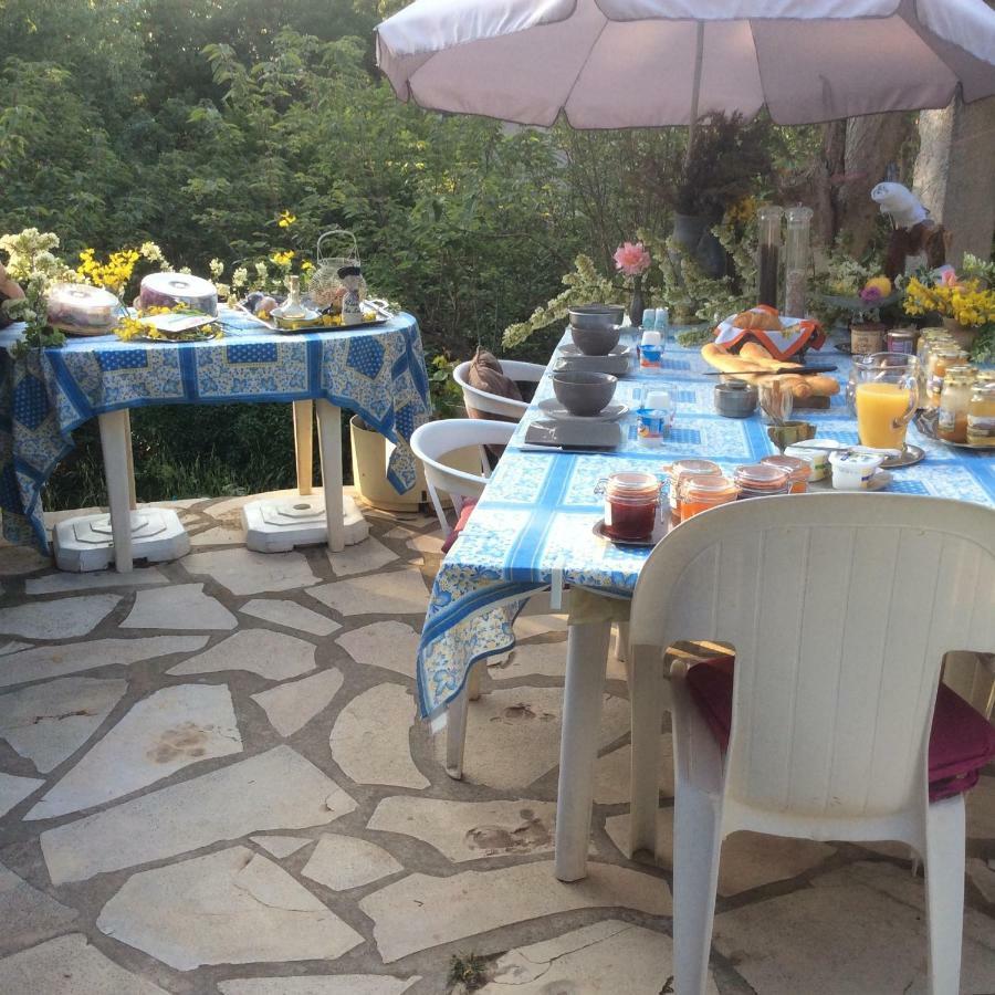 Lou Ribas Apartment Puyloubier Екстериор снимка